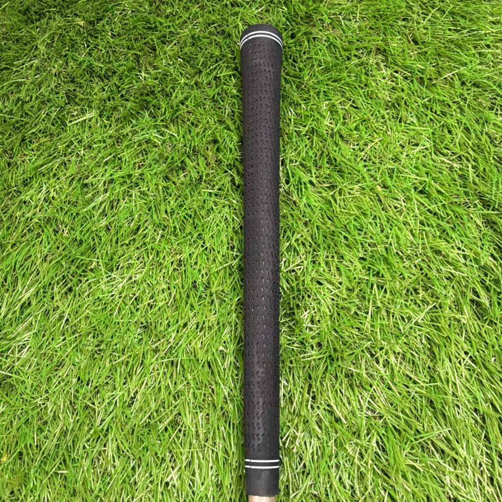 Pin Seeker 64° Lob Wedge Soft Cast II RH Expeditor II Lite Flex Shaft 34"