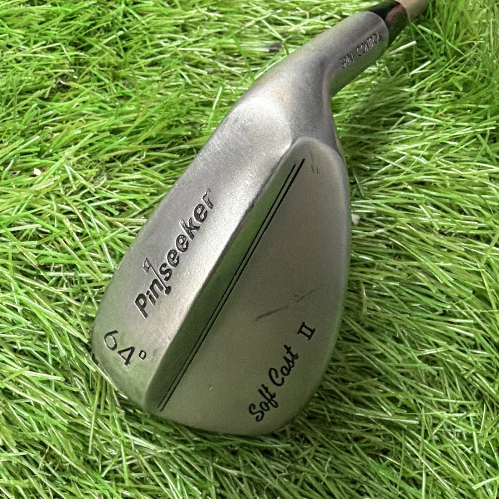 Pin Seeker 64° Lob Wedge Soft Cast II RH Expeditor II Lite Flex Shaft 34"
