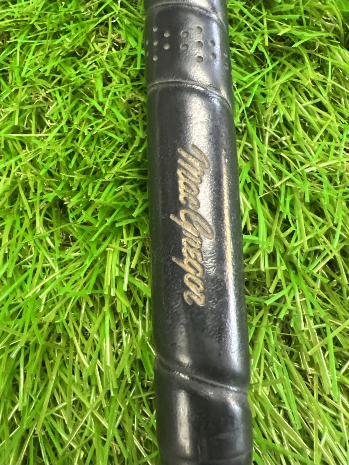 MacGregor BP322 Balata Face Putter RH 35"