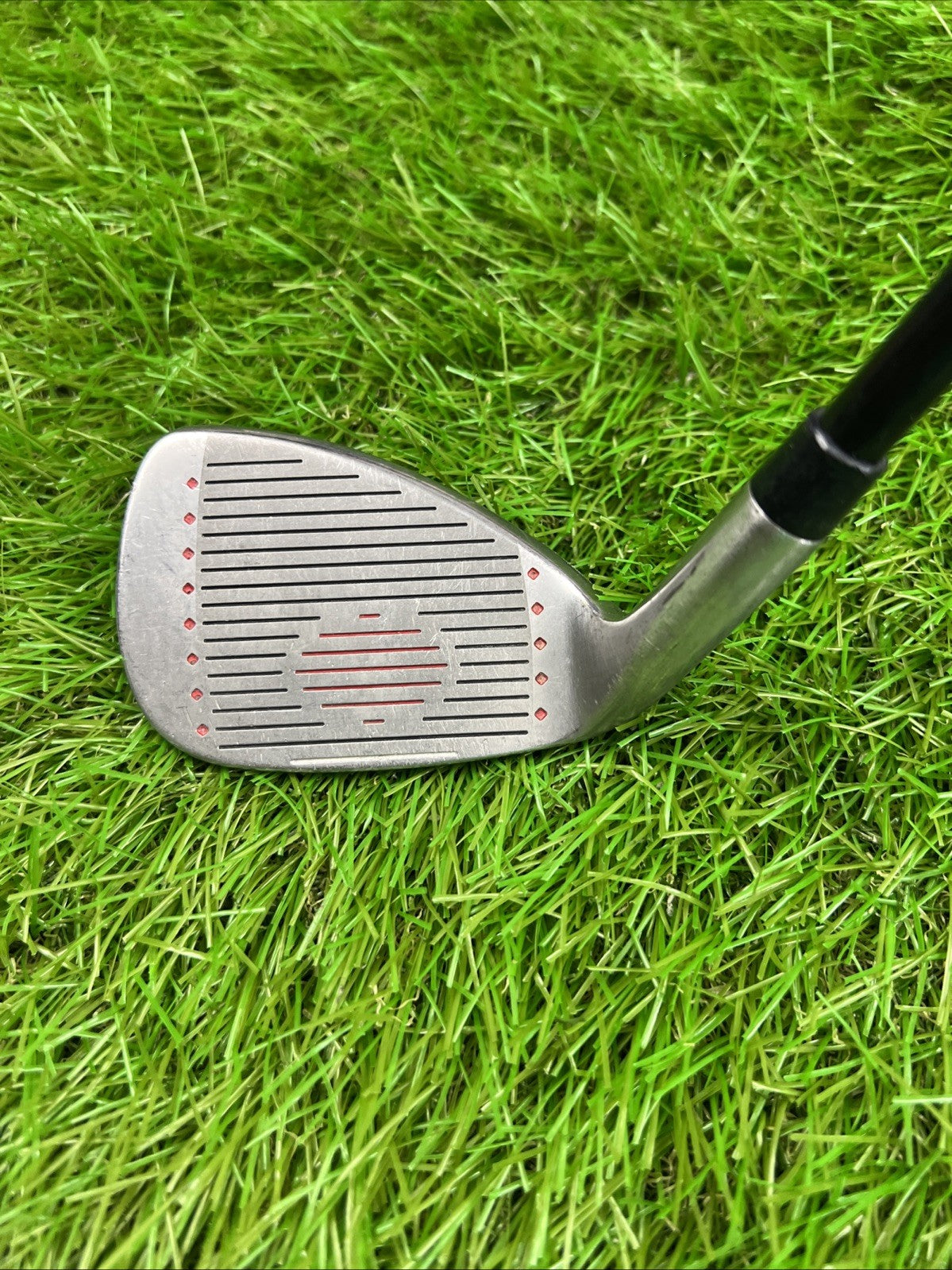 Killer Bee Stinger II Sand Wedge RH Black Rock #2 Regular Flex Shaft 37"