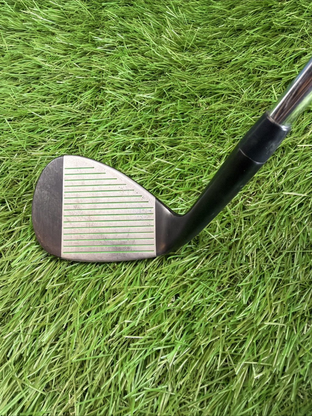 BombTech Golf 56° Wedge RH Steel Shaft 35.25"