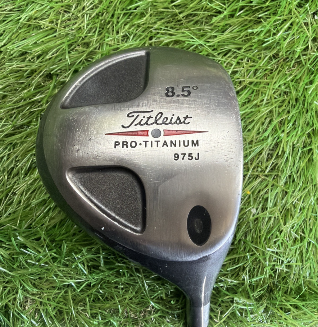 Titleist 975J 8.5° Titanium Driver RH Dynamic Golf Extra Stiff Flex Shaft 45"