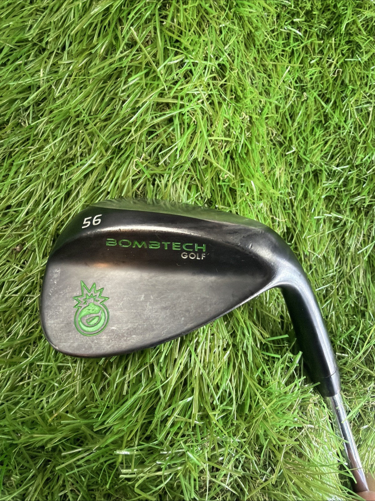 BombTech Golf 56° Wedge RH Steel Shaft 35.25"
