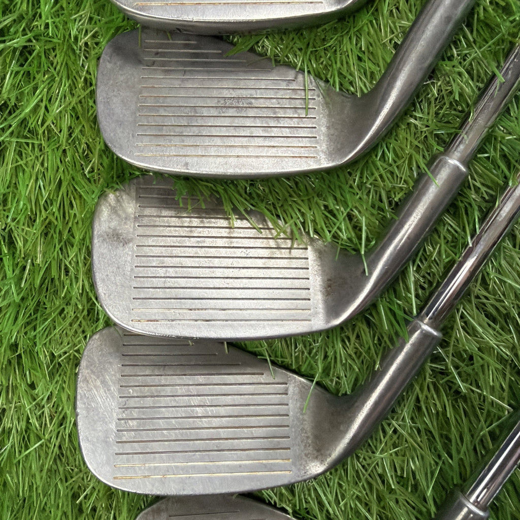 Wilson Wild Thing Oversize Iron Set (3-PW) RH Stiff Flex Steel Shafts