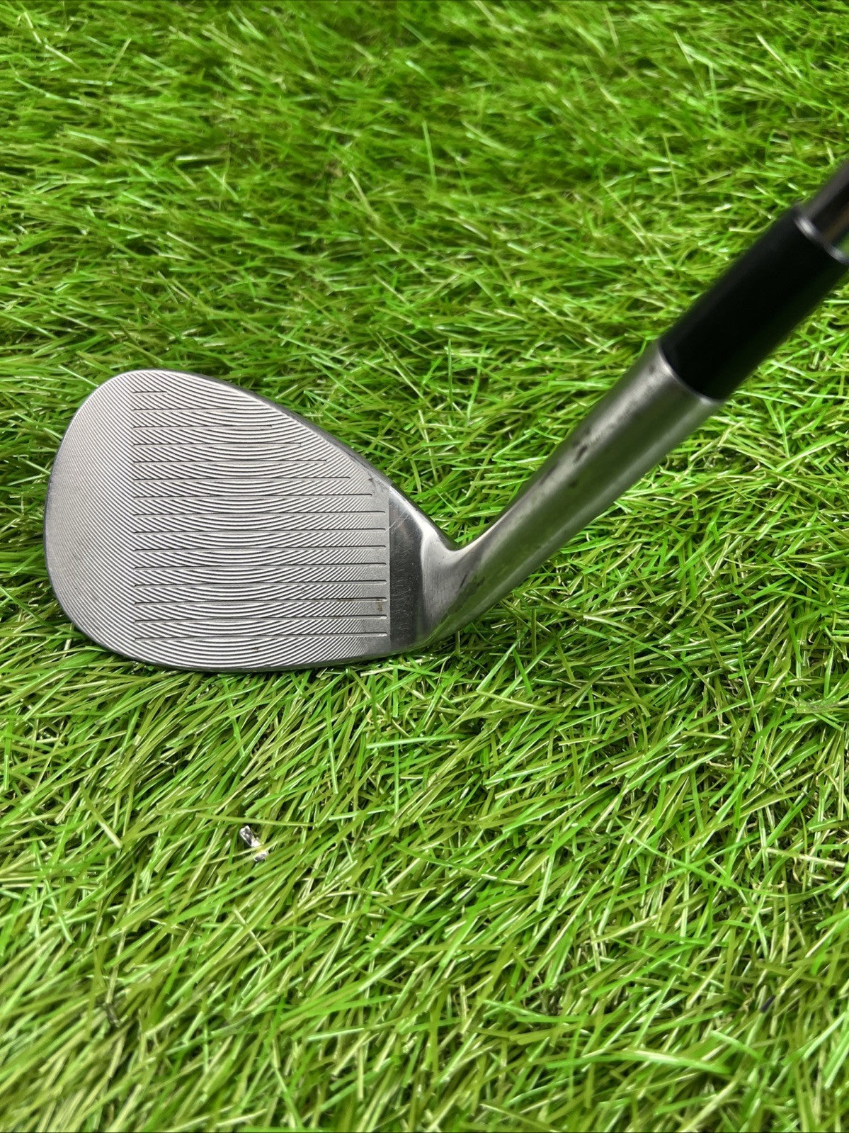 Killer Bee 56° Sand Wedge NCW RH Steel Shaft 35.5"