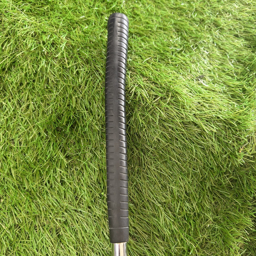 Vintage Acushnet Bullseye 34A Wide Flange Offset Putter RH 35"