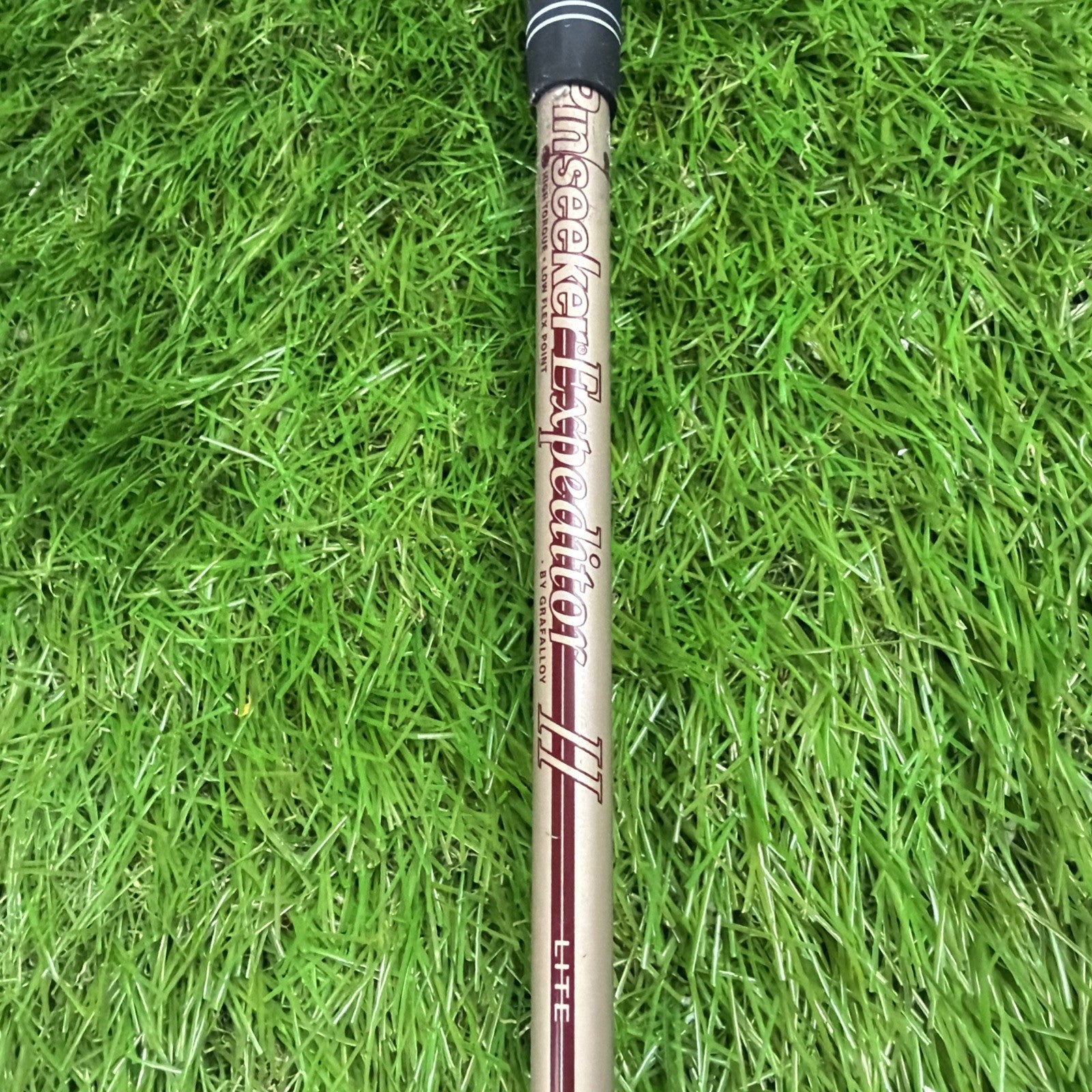 Pin Seeker 52° Wedge Soft Cast II RH Expeditor II Lite Flex Shaft 34"
