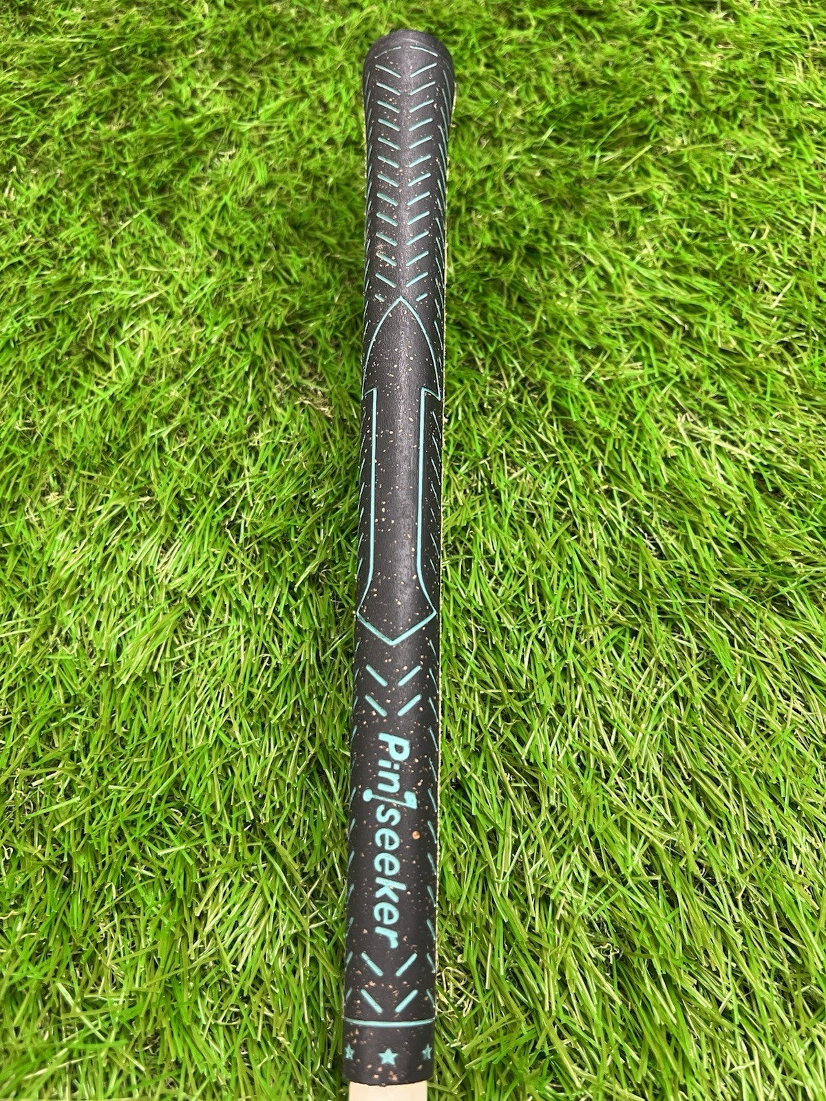 Pinseeker TPW  2 Iron Beryllium  Copper RH Steel Shaft