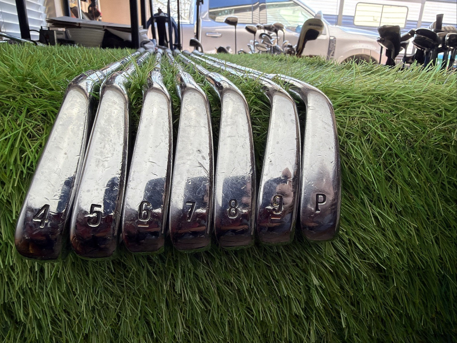 Nike VR II Pro Combo Iron Set (4-PW) Forged RH Dynamic Gold S300 Stiff Flex