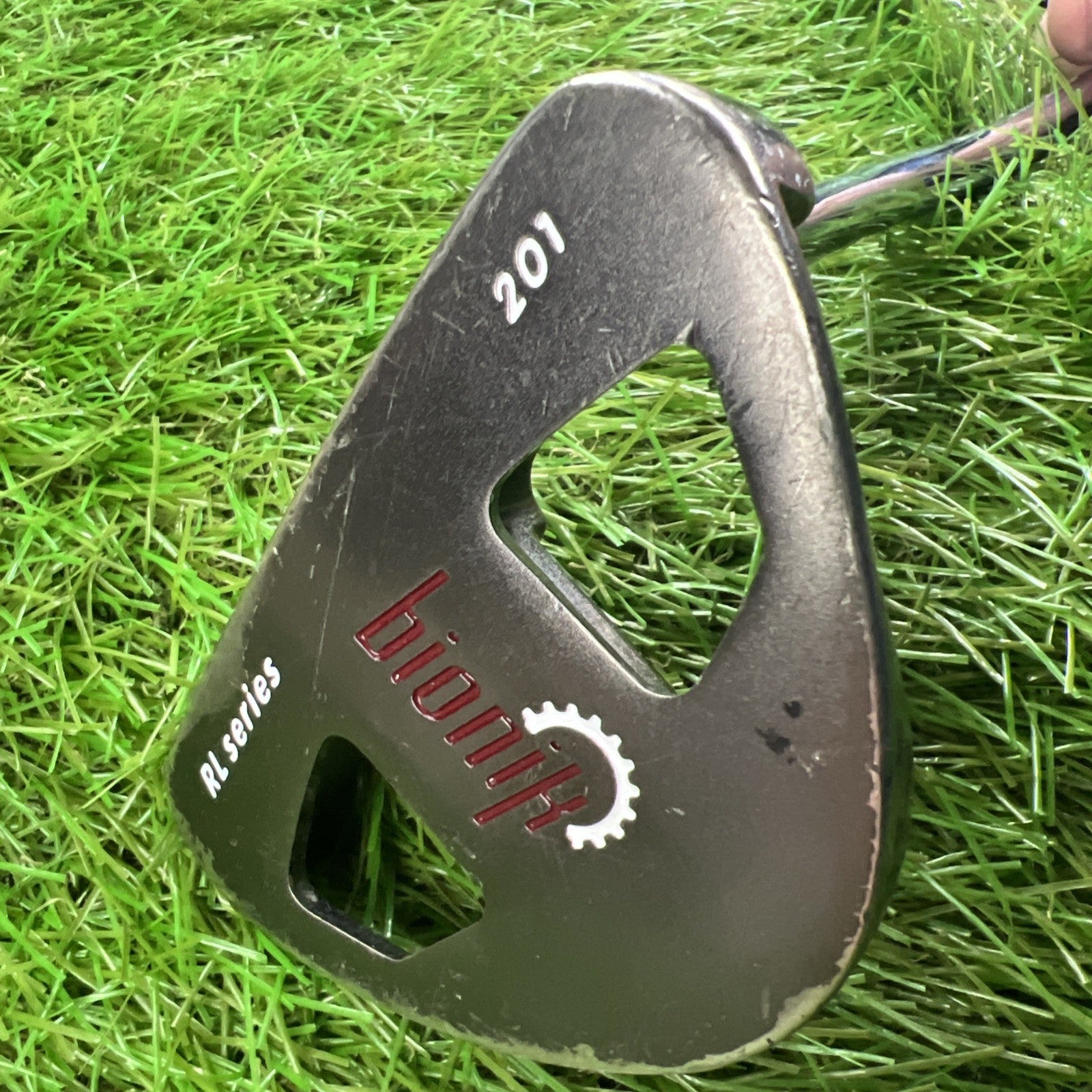 Bionik RL Series 201 Mallet Putter RH Steel Shaft 32"