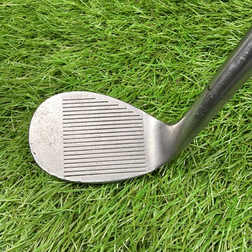 Vintage Wilson R-90 Sand Iron RH 31"