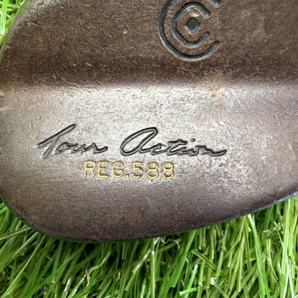 Cleveland Tour Action REG.588 60° Wedge RH True Temper Steel Shaft 35"
