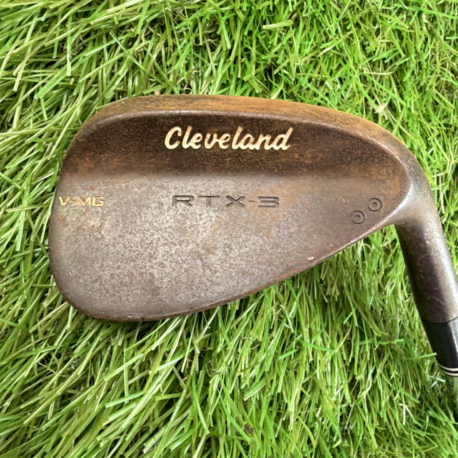Cleveland RTX-3 Raw 52° Wedge V-MG RH Steel Shaft 36"