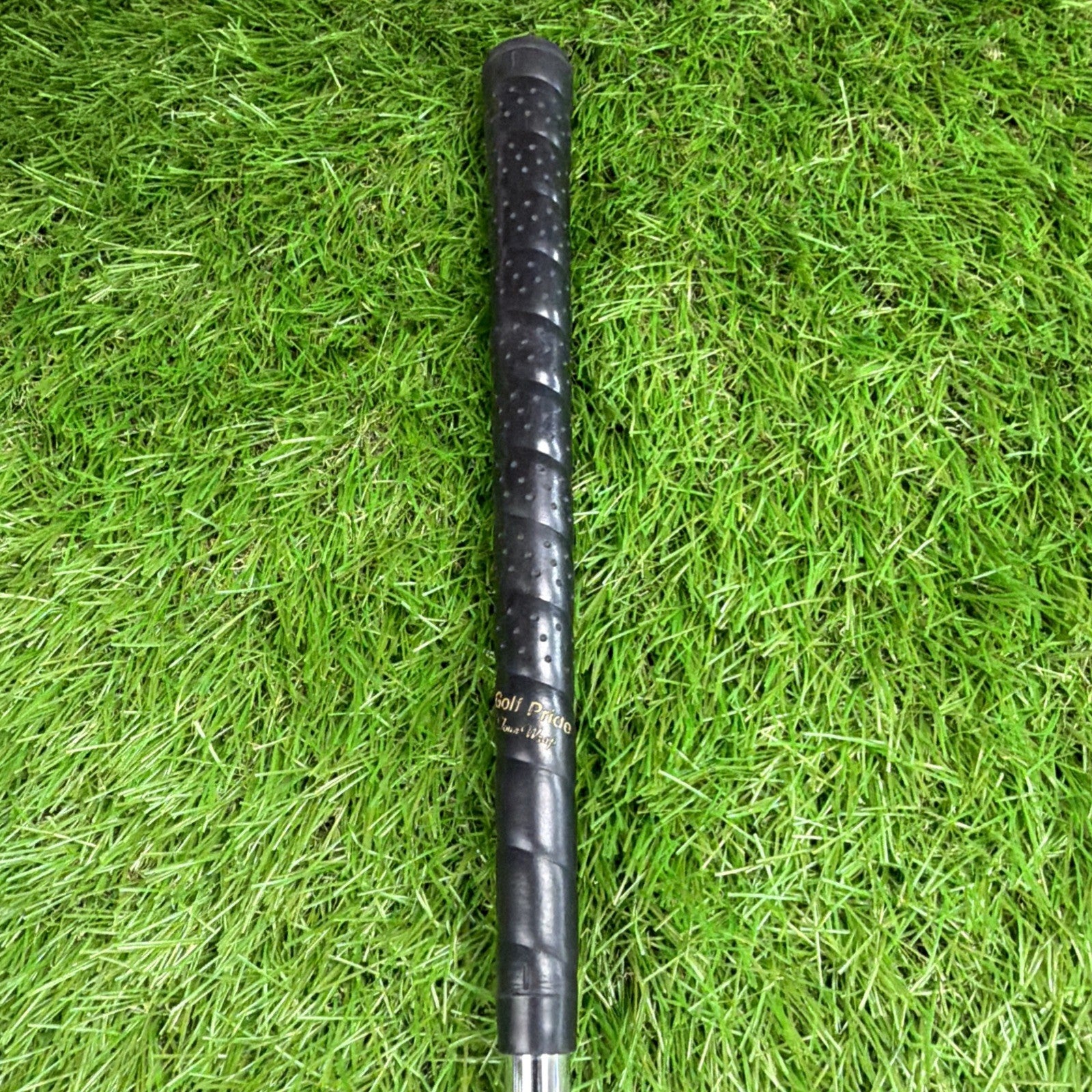 M.X.D. 10.5° 1 Wood RH Dynamic Gold 400U Stiff Flex Shaft 43.5"