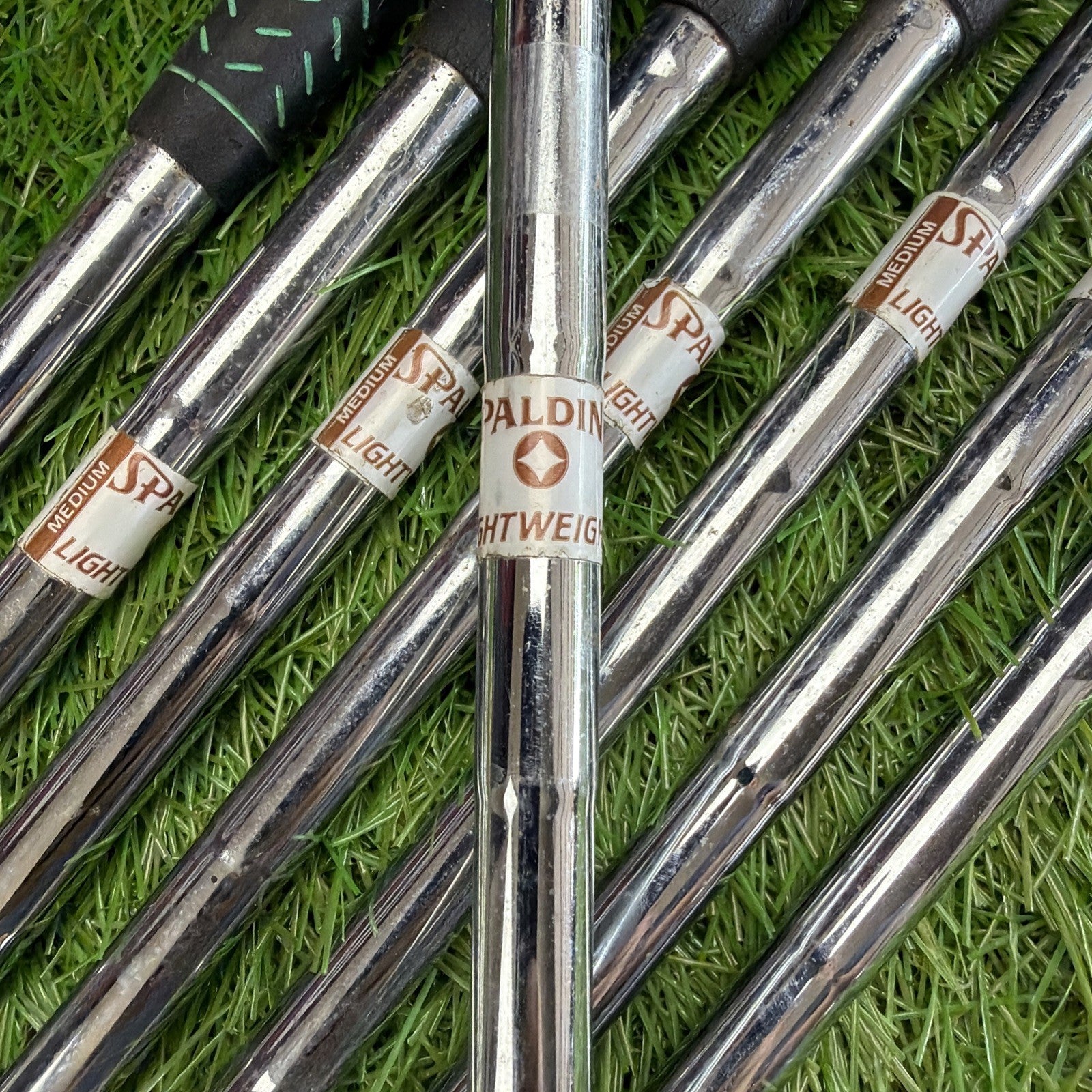 Vintage Spalding Pro Flite Iron Set (3-PW) RH Light Weight Medium Flex Shafts