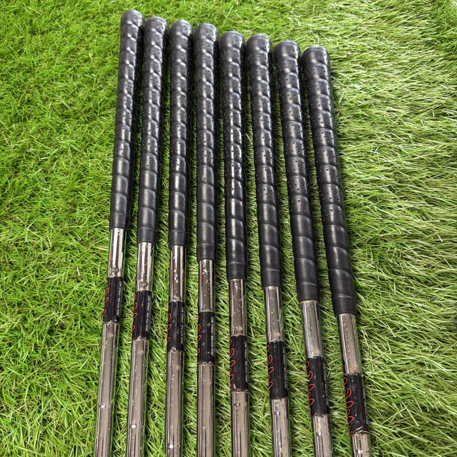 Wilson Wild Thing Oversize Iron Set (3-PW) RH Stiff Flex Steel Shafts