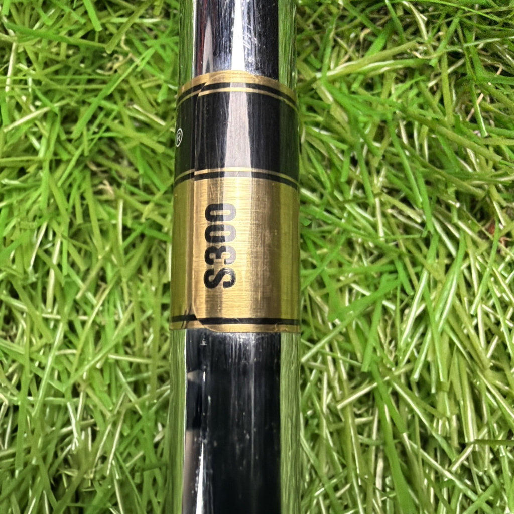 Ping Eye 2 8 Iron Red Dot RH Dynamic Gold S300 Stiff Flex Shaft 37.5"