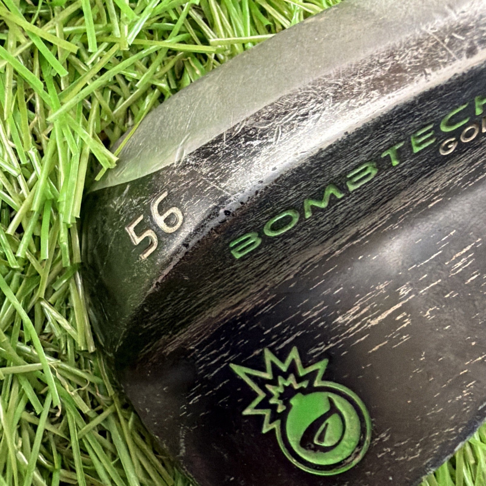 Bombtech 56° Sand Wedge RH Steel Shaft 35.5"