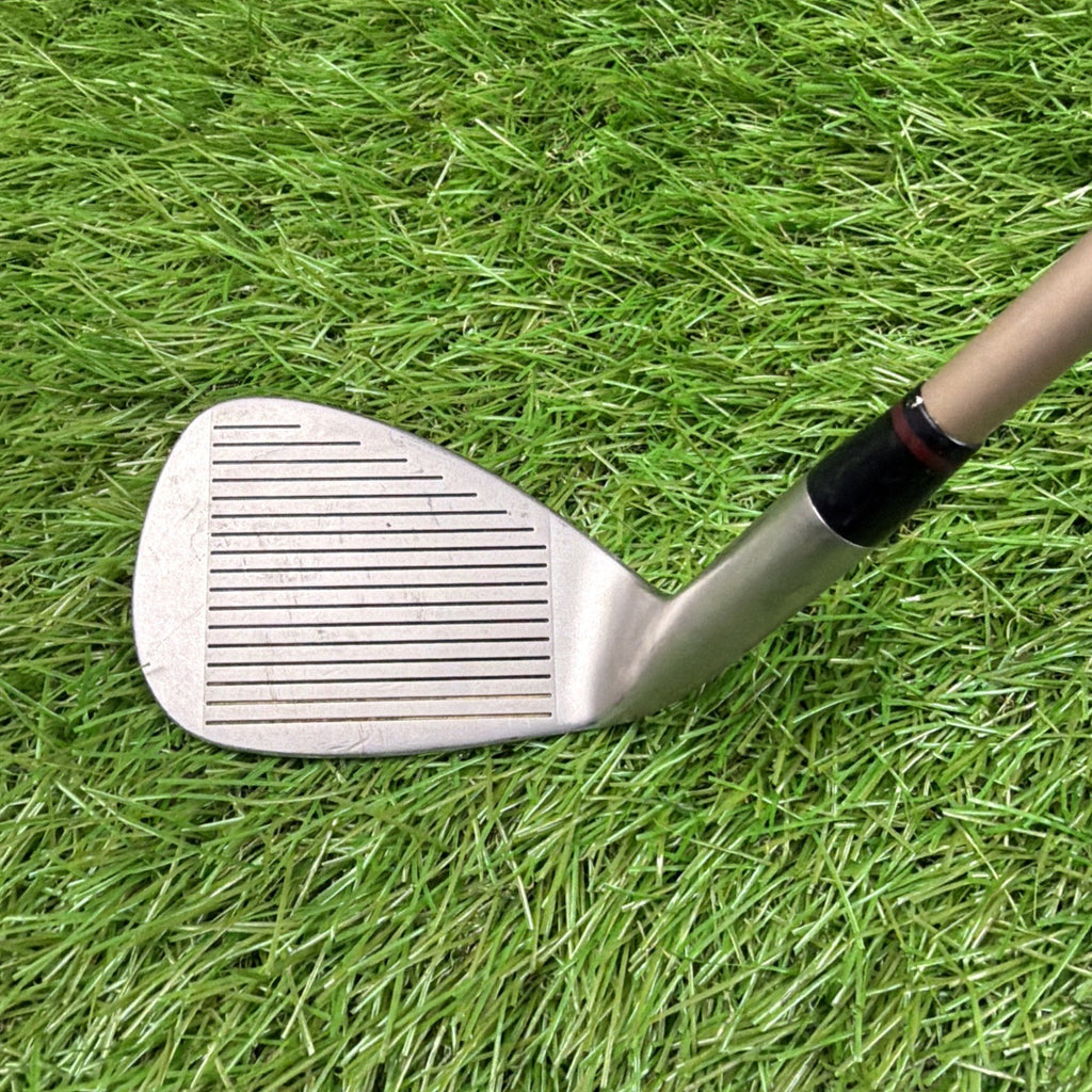Pin Seeker 64° Lob Wedge Soft Cast II RH Expeditor II Lite Flex Shaft 34"