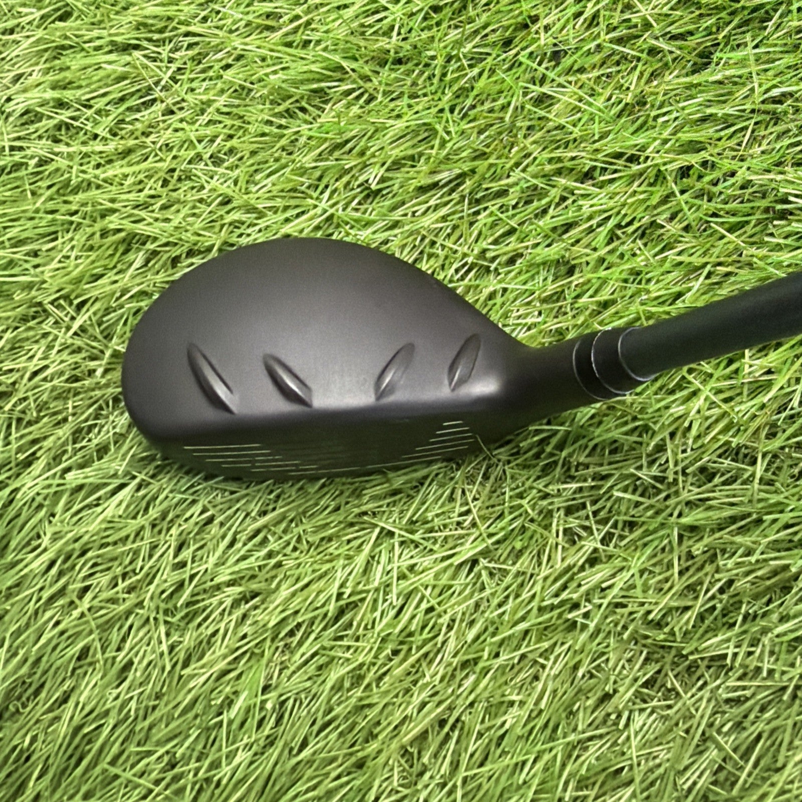 Ping G410 3 Hybrid 19° RH ALTA CB Soft Regular (SR) Flex Shaft 40.5"