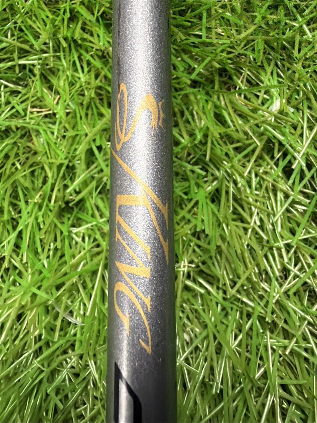 King Cobra 9 Iron Oversize RH Stiff Flex Graphite Shaft 36.5"