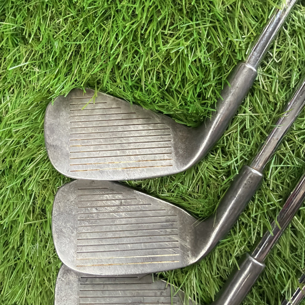 Wilson Wild Thing Oversize Iron Set (3-PW) RH Stiff Flex Steel Shafts
