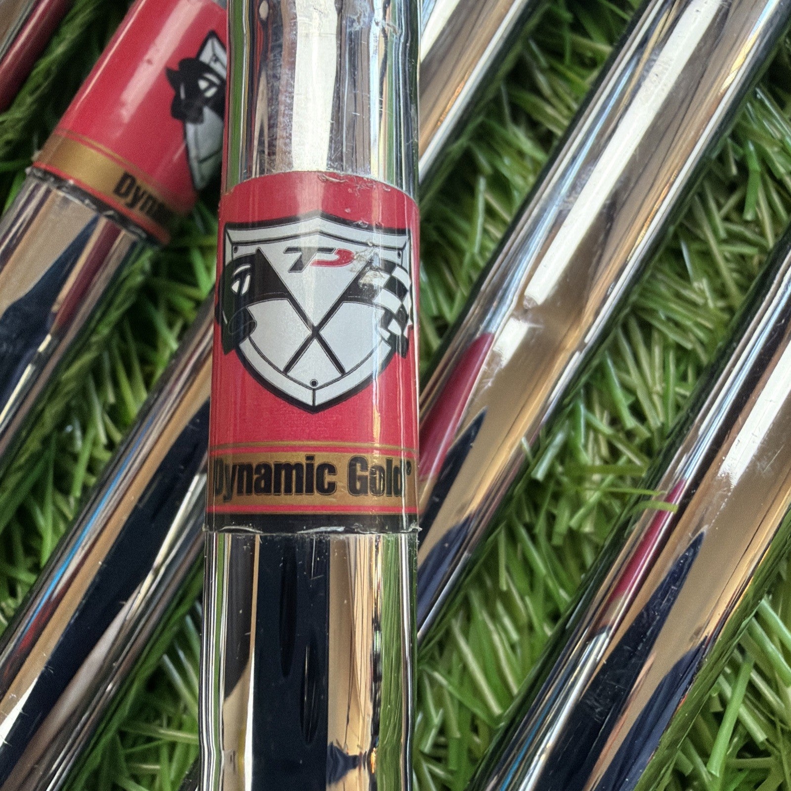 TaylorMade TP Forged Iron Set (5-PW) RH Dynamic Gold S200 Stiff Flex Shafts