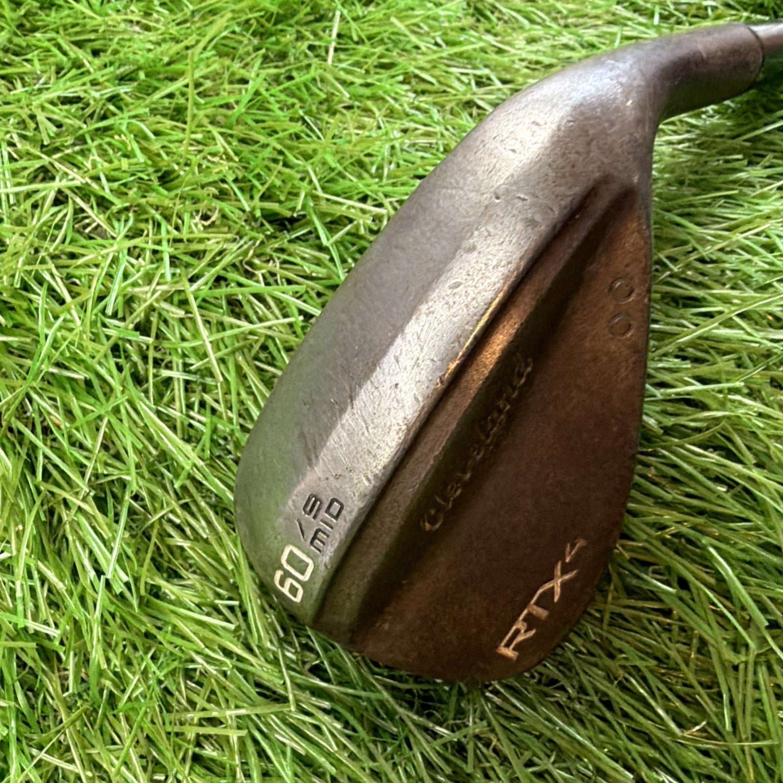 Cleveland RTX4 60° Wedge Raw RH Dynamic Gold S400 Stiff Flex 35"