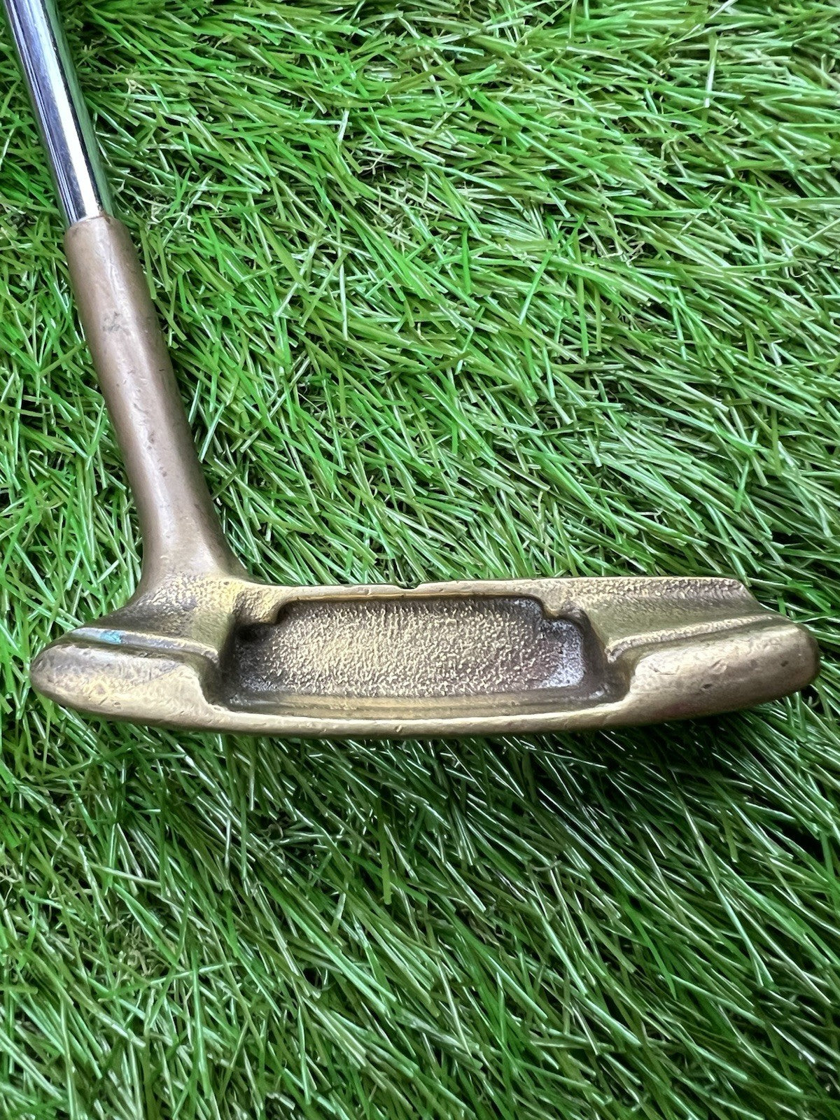 Brass Putter Blade Head RH Steel Shaft 36"