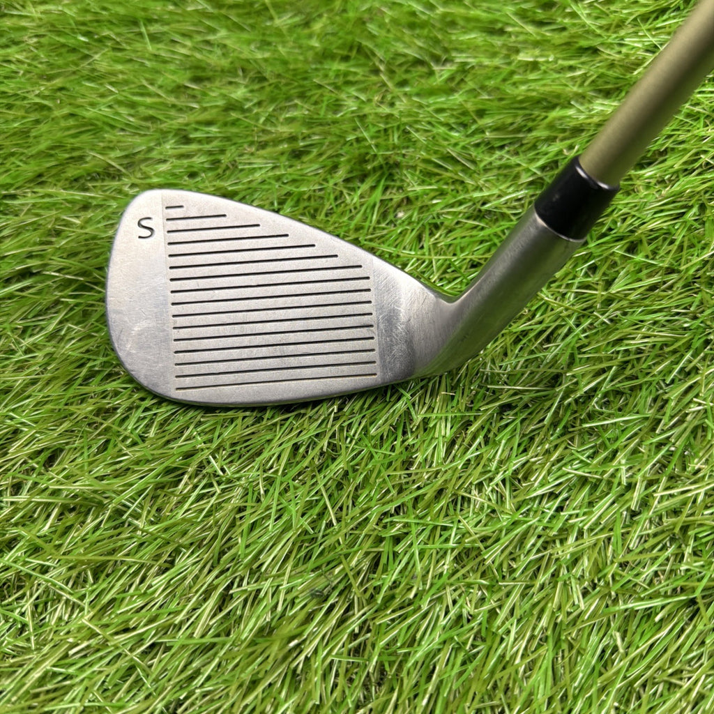 Affinity XR4 56° Sand Wedge RH Technalite Gold Lite Flex Graphite Shaft 34"