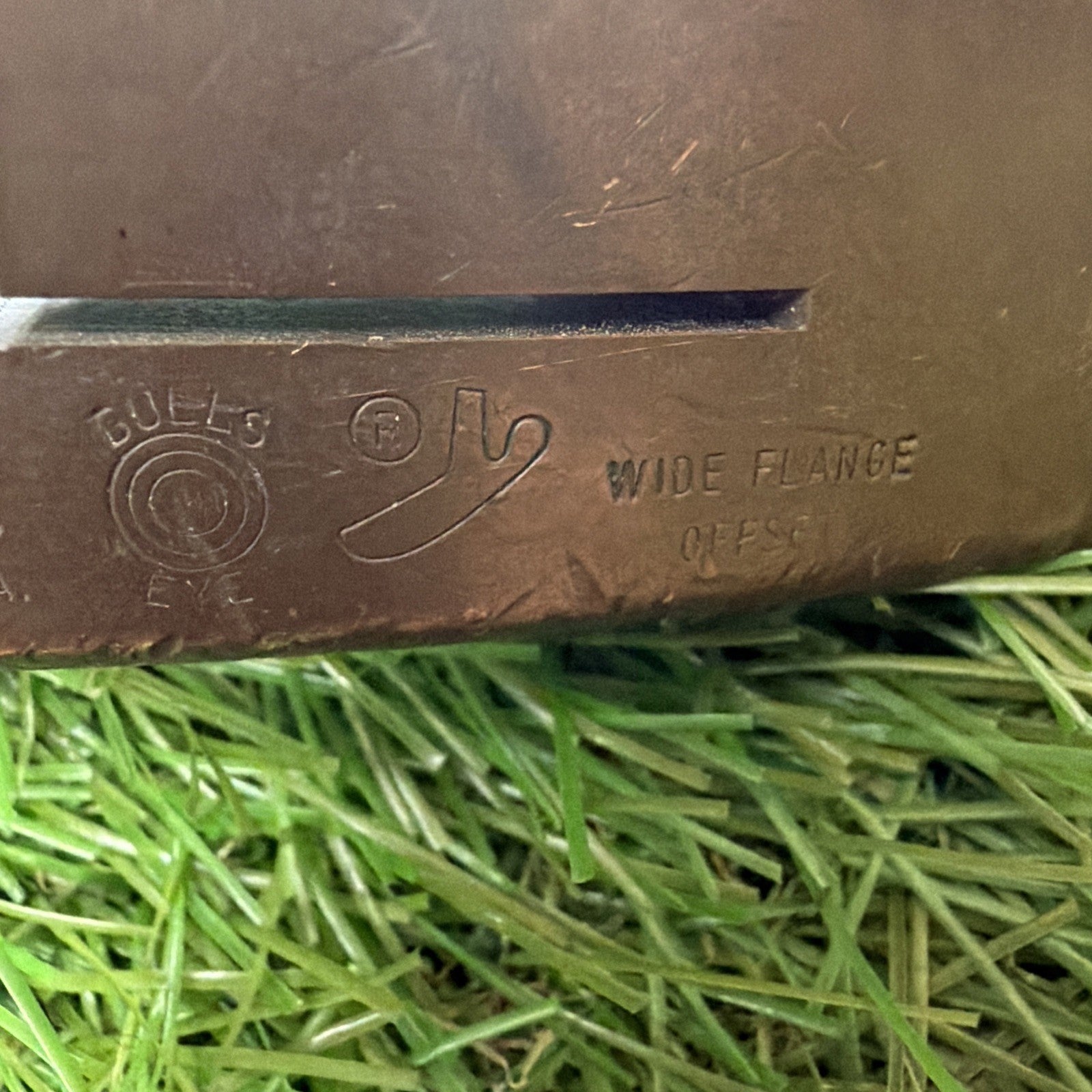 Vintage Acushnet Bullseye 34A Wide Flange Offset Putter RH 35"