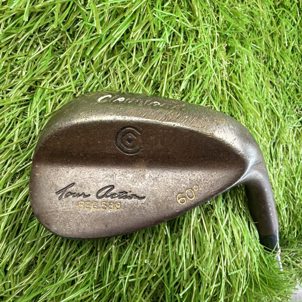 Cleveland Tour Action REG.588 60° Wedge RH True Temper Steel Shaft 35"