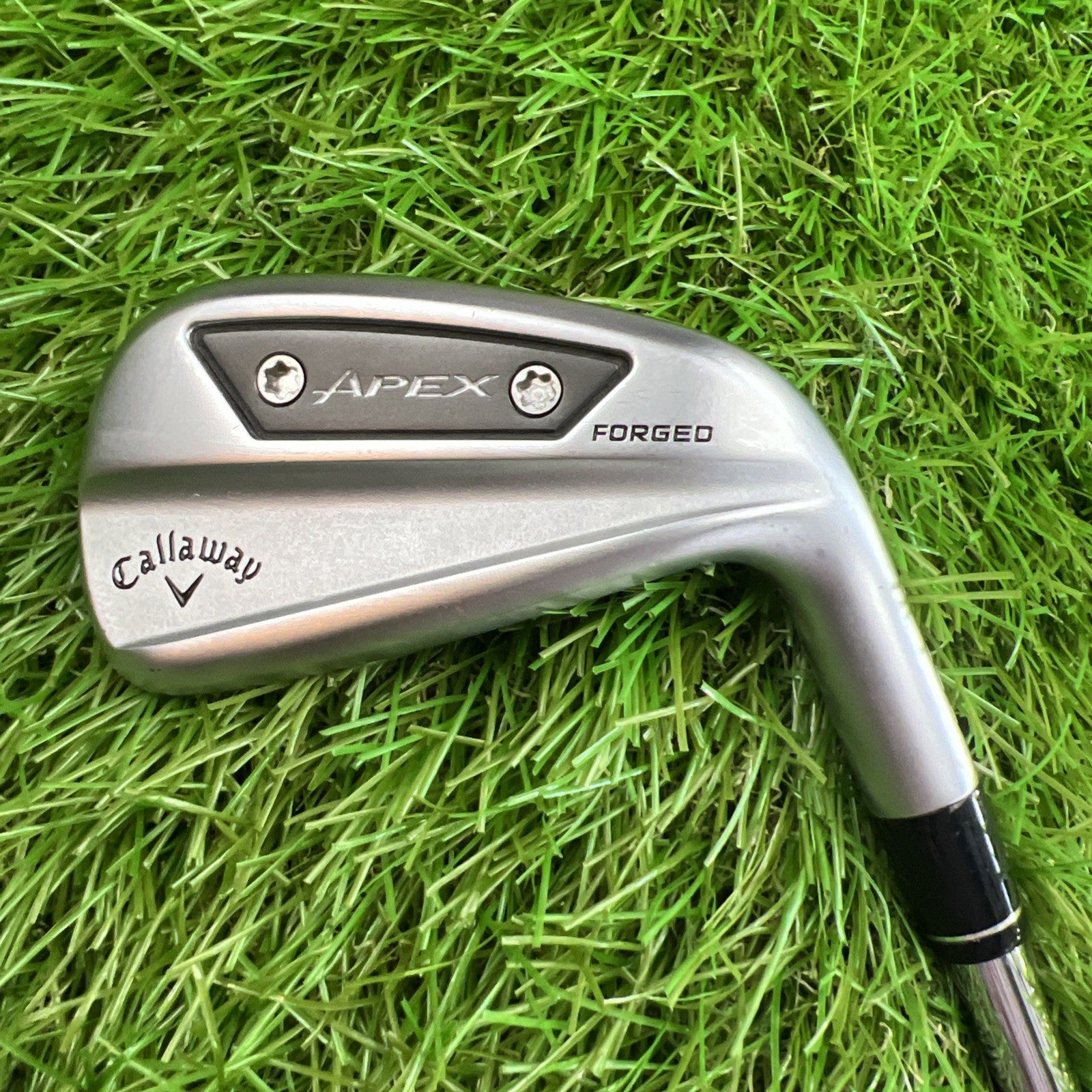 Callaway Apex Ai200 7 Iron Forged RH Dynamic Gold Mid 100 S300 Stiff Flex 37"