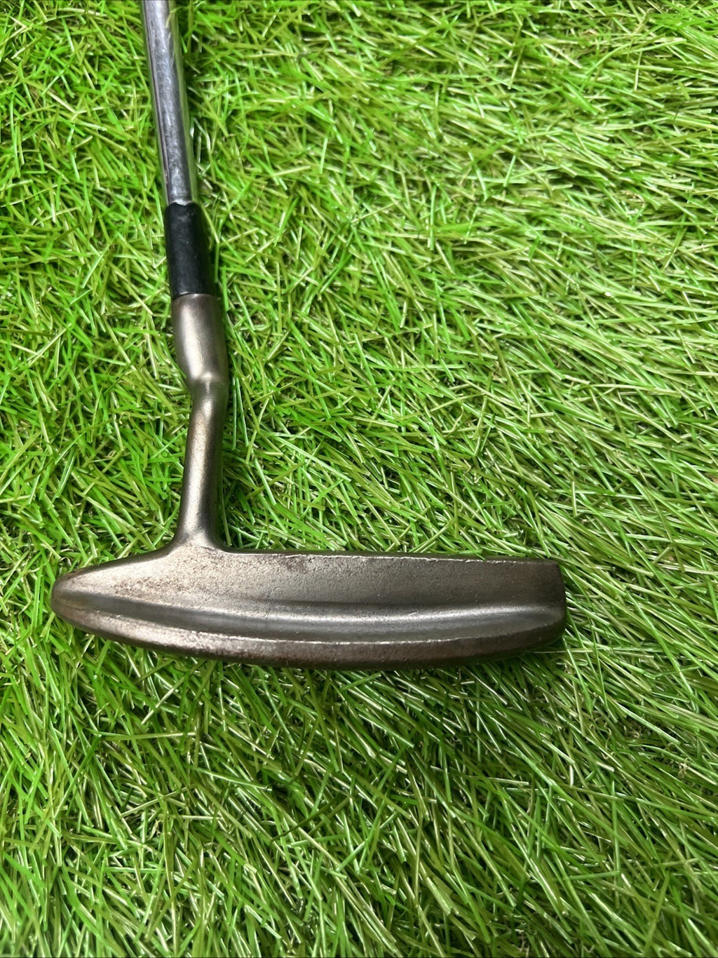 Vintage Spalding Touring Pro Model TPM VI Blade Putter RH 34.5" Original Grip